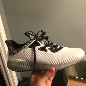 Adidas alpha bounce